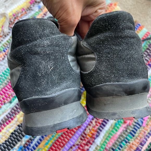 Vintage Prada Y2K sneakers - Picture 3 of 8